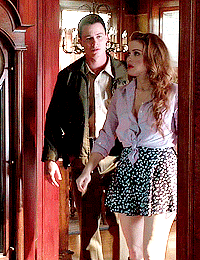 simonjace:  teen wolf meme; [9/9] outfits 