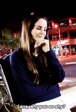 diamondsanddelrey:  Lana Del Rey and Marina and The Diamonds Blog  