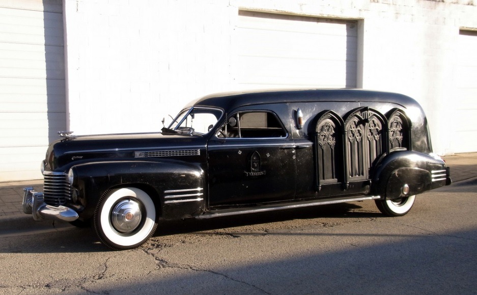 flight-to-mars:1941 Cadillac Hearse