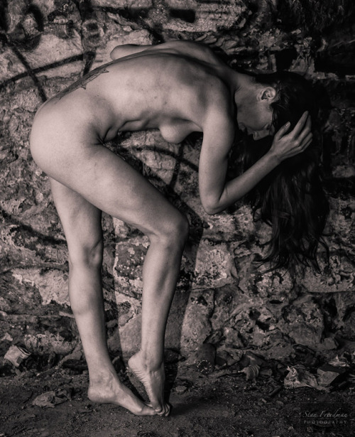 stanfreedmanphoto: Abandoned Places #7 with Dakota Snow Stan Freedman Photography Model - Dakota Snow   @dakotasnow 