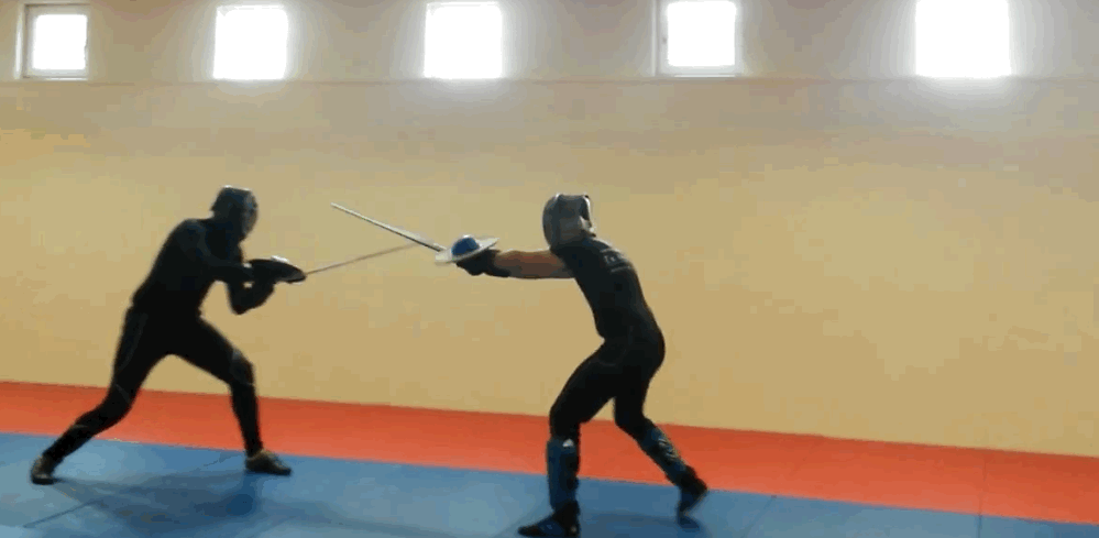 mindhost:  The art of sword &amp; buckler Flynning, exhibit A: ‘Fencing without
