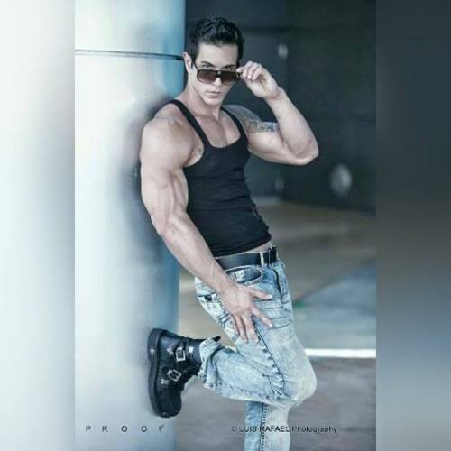musclemex:  Alan Valdez