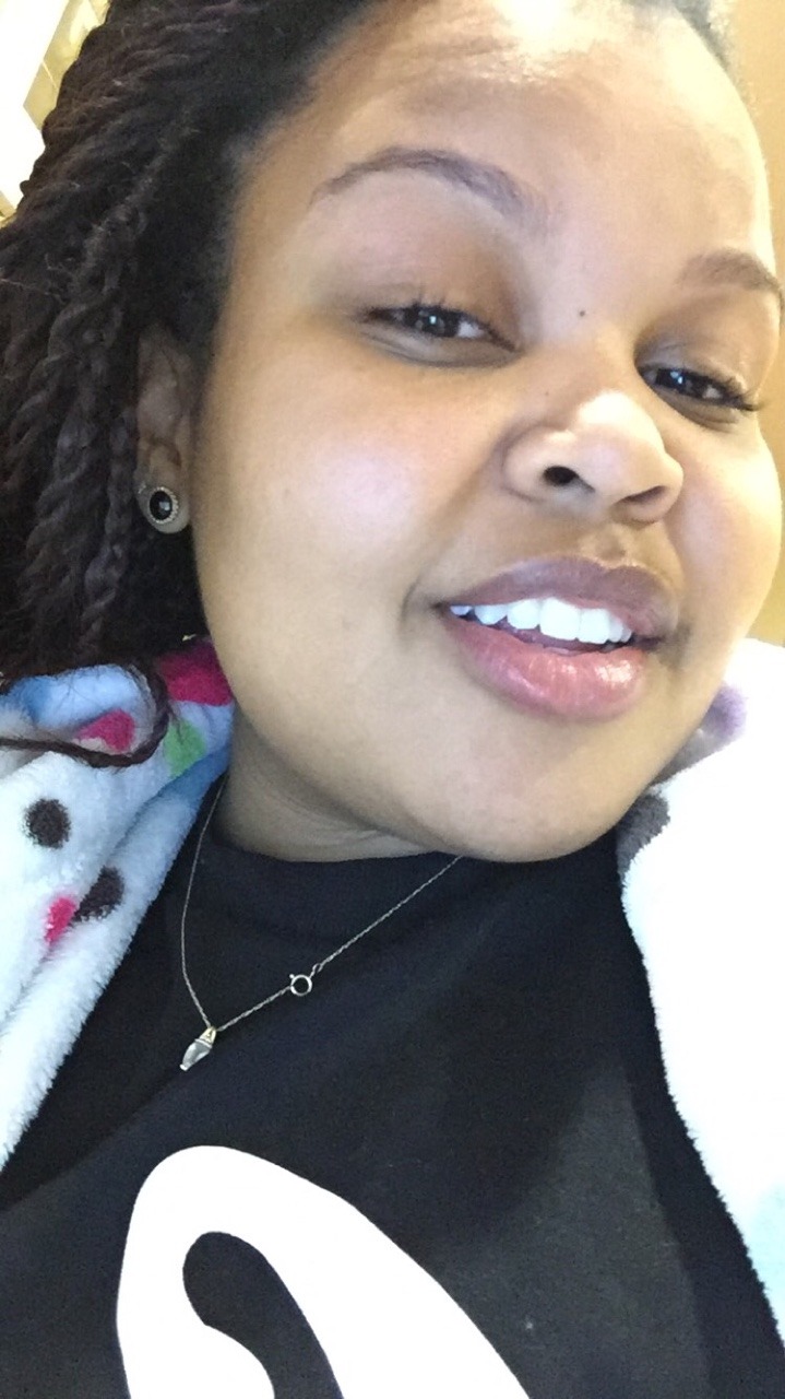 an-entirely-new-creation:  Procrastination + camera = selfies