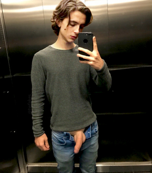 farmboyaus22: ussitum:    WickrMe @ damienman666