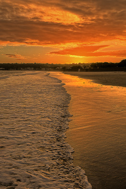 sundxwn:  Sunday Sunsetby Cliff Huby