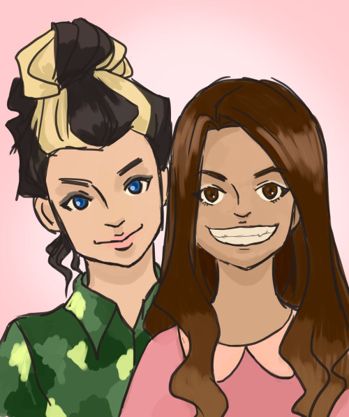 strawberrysphinx:  two of my favorite youtube girls <3