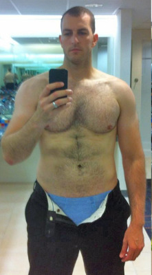 rugbyplayerandfan:  Rugby players, hairy