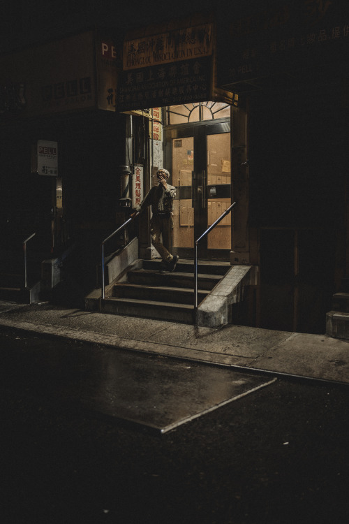 Stories from the Stoop.Follow me on Instagram: https://www.instagram.com/the.vantage.point/LR Preset