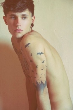 I like his tattoos