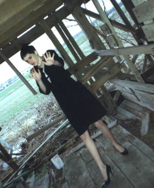 nyrv:  Photo of 14 year old runaway Regina Walters taken just moments before she was murdered in the barn where her body was found. She was forced to cut her hair short and wear the outfit seen above by her killer, Robert Ben Rhoades.  