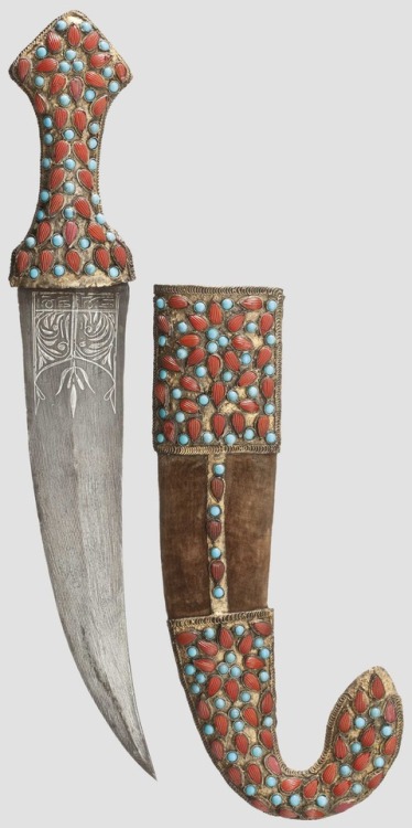 Ornate Turkish and red coral mounted Jambiya dagger, 19th century.from hermann Historica