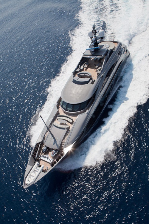 mistergoodlife:  nonconcept:  Superyacht “Aifos”, Greece.  Cruisin! 