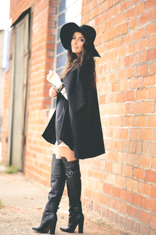 Fashion blogger Lucine form lucine-a.com in H&amp;M bootsSource