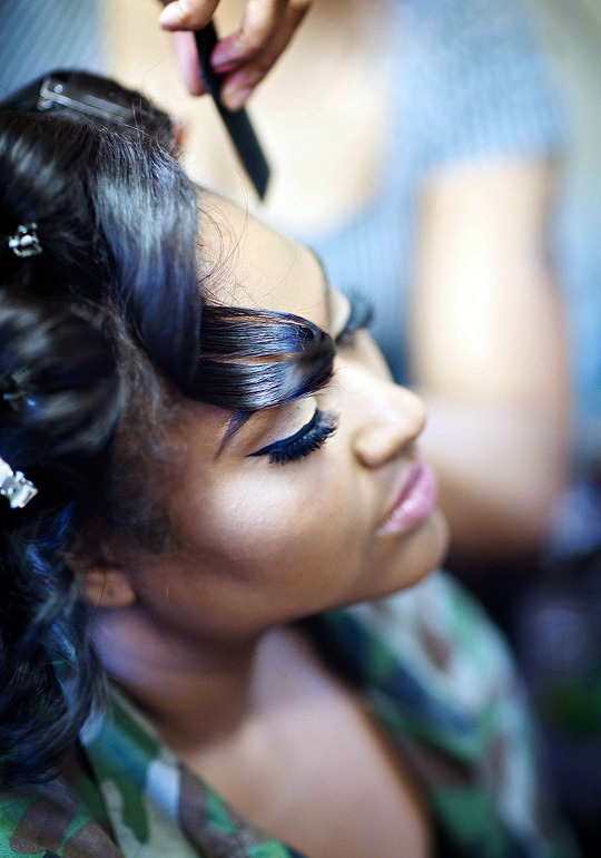 sullivan-jazmine:  On Tour with Sam Smith (via elle.com)