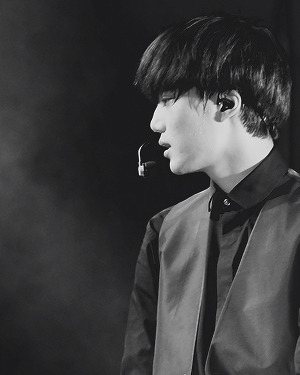 kaibility:  kim jongin ; red - for krisinsanity. 