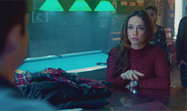 beautiful-ruiner:Using Finger Tutting to Make Magic Happen on ‘The Magicians’