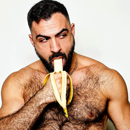 fruitblr:  helalat: “Sweet bananna 🍌”