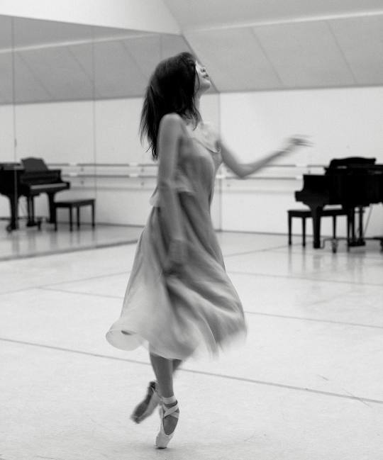 swanlake1998:wanting zhao photographed by karolina kuras (source: 1 2 3 4 5)