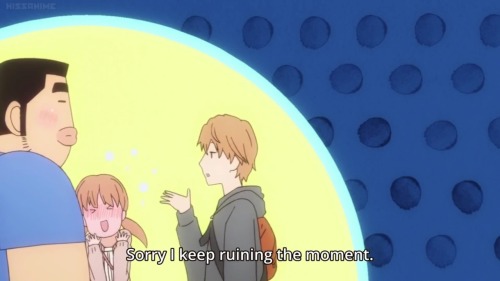 mamoruhoesoda:  Me being a 3rd wheel with my friends