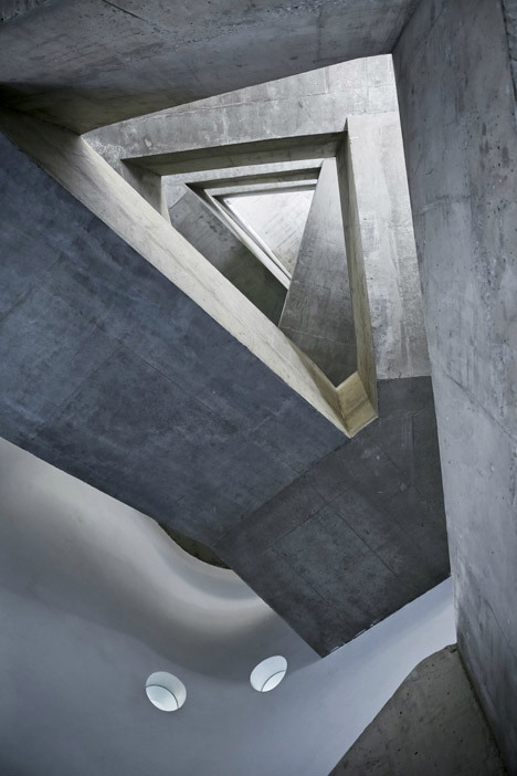 rhubarbes: Open Architecture completes a school surrounded by gardens Photograph