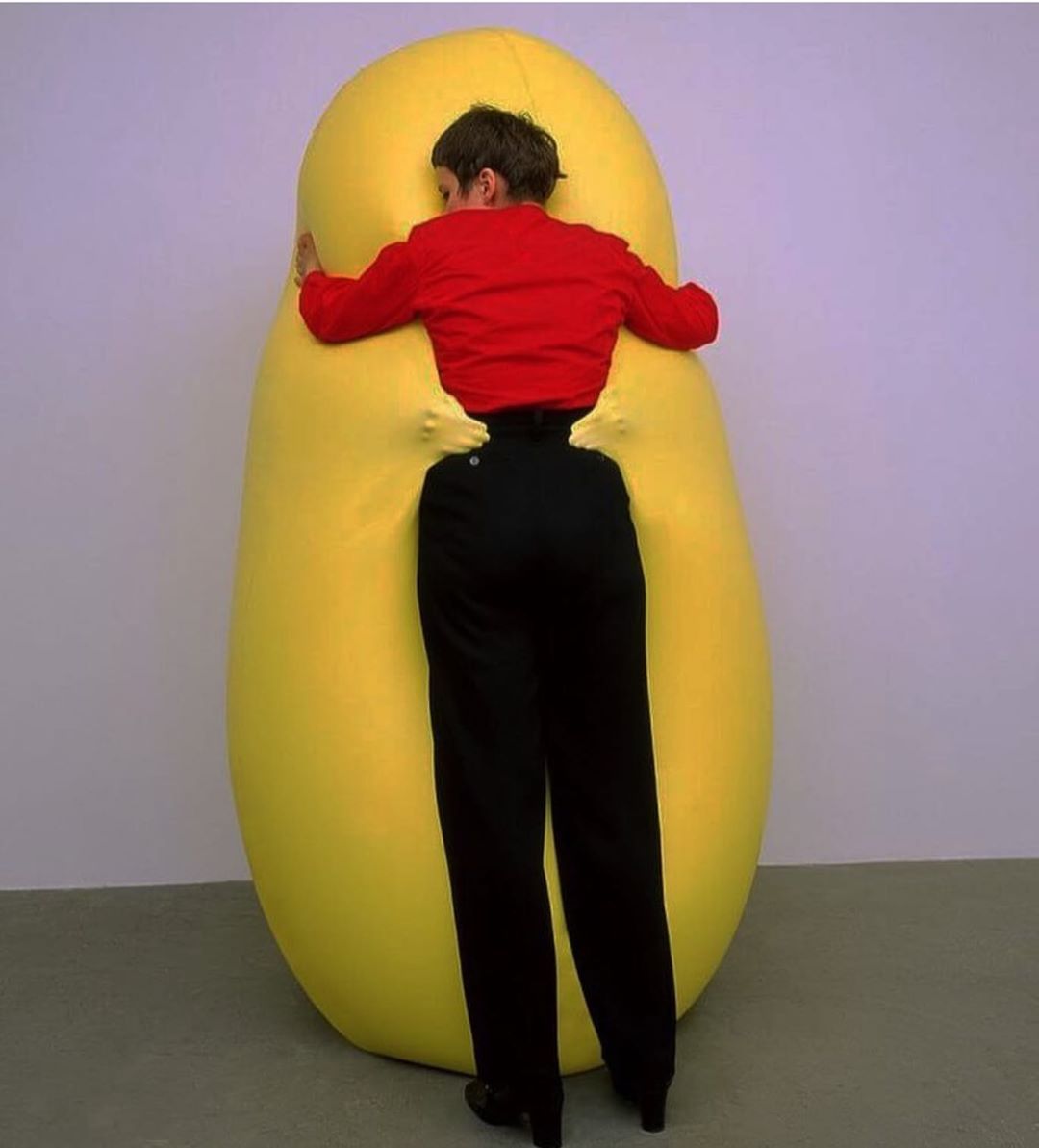 hautebasics: Yellow Sculpture by Hans Hemmert (1998)https://www.instagram.com/p/B3DB1kOlVIC/?igshid=1islz6401q8p1