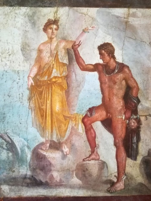 art-beauty-na:Perseo e Andromeda, affresco proveniente dalla Casa dei Dioscuri a Pompei (50-70 d. C.