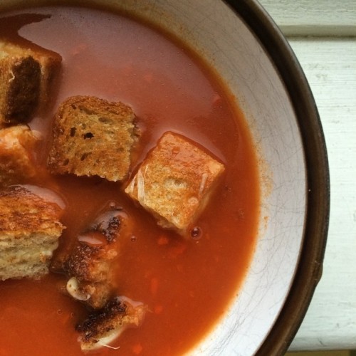 Rainy day = tomato soup with grilled cheese croutons. Thanks @rachaelrayshow for the perfect idea. #rainy #wednesday #soup #grilledcheese #longisland #newyork #blogger #foundmyfancy #rachaelray #love