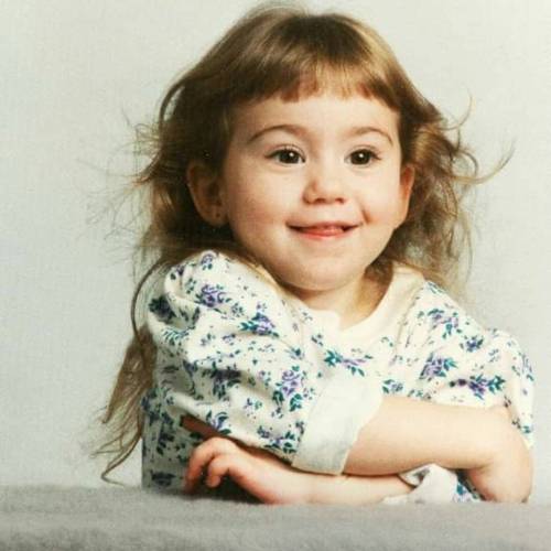 #tbt #throwbackthursday #kidme #childhood #cute #cutie #sweetheart #kid #youngerdays