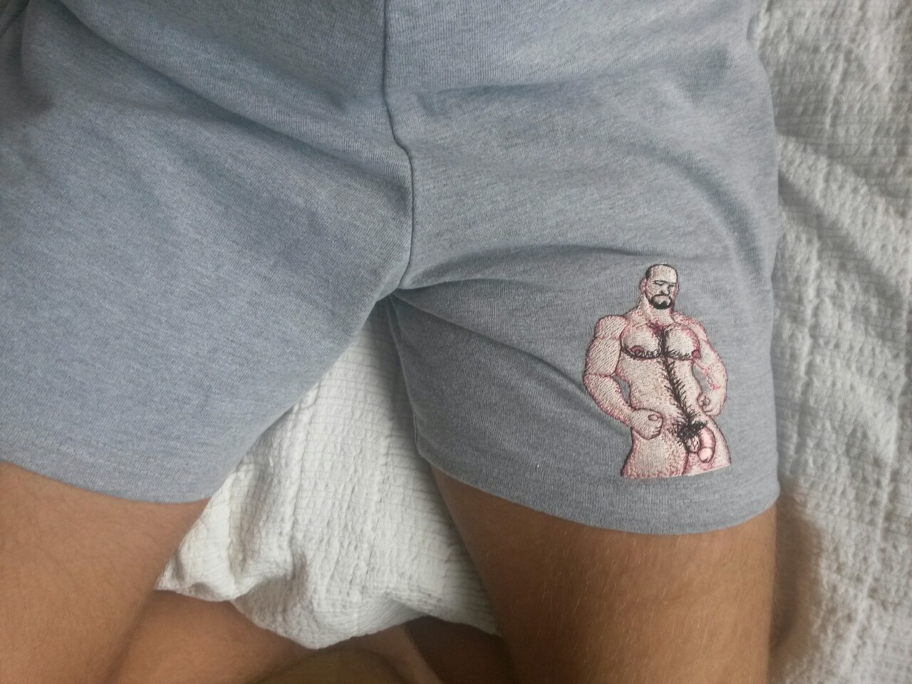 prostitourettes:  loving my new shorts 