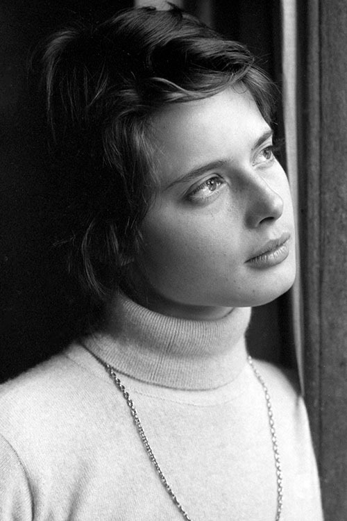 jeanne-art:  Isabella Rossellini, photographiée