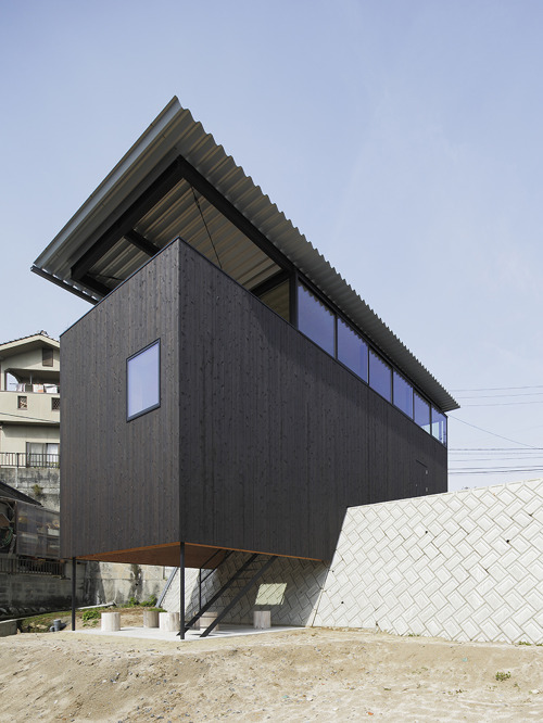 subtilitas:  Yoshio Ohno - House in Miyake, 2014. Photos © Kenji Masunaga.
