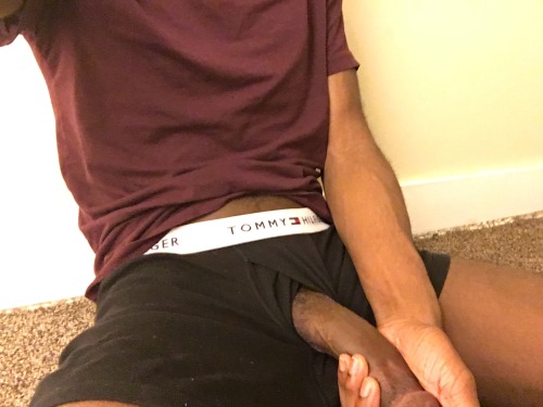 fckboiii:  http://fckboiii.tumblr.com