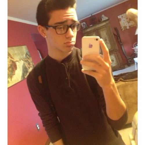 letsfack:  Back to school 😔🔫