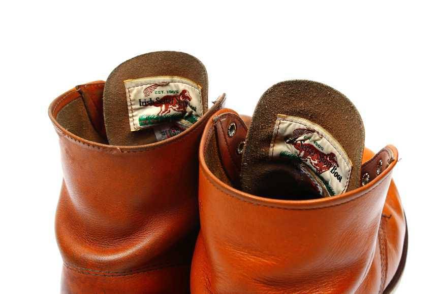 red-wing-shoes-taiwan:  Red Wing - 犬標復刻#9871 in Gold Russet “Sequoia”