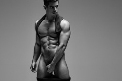 fitness-motivation-quotes:  Modeling:  Ignacio