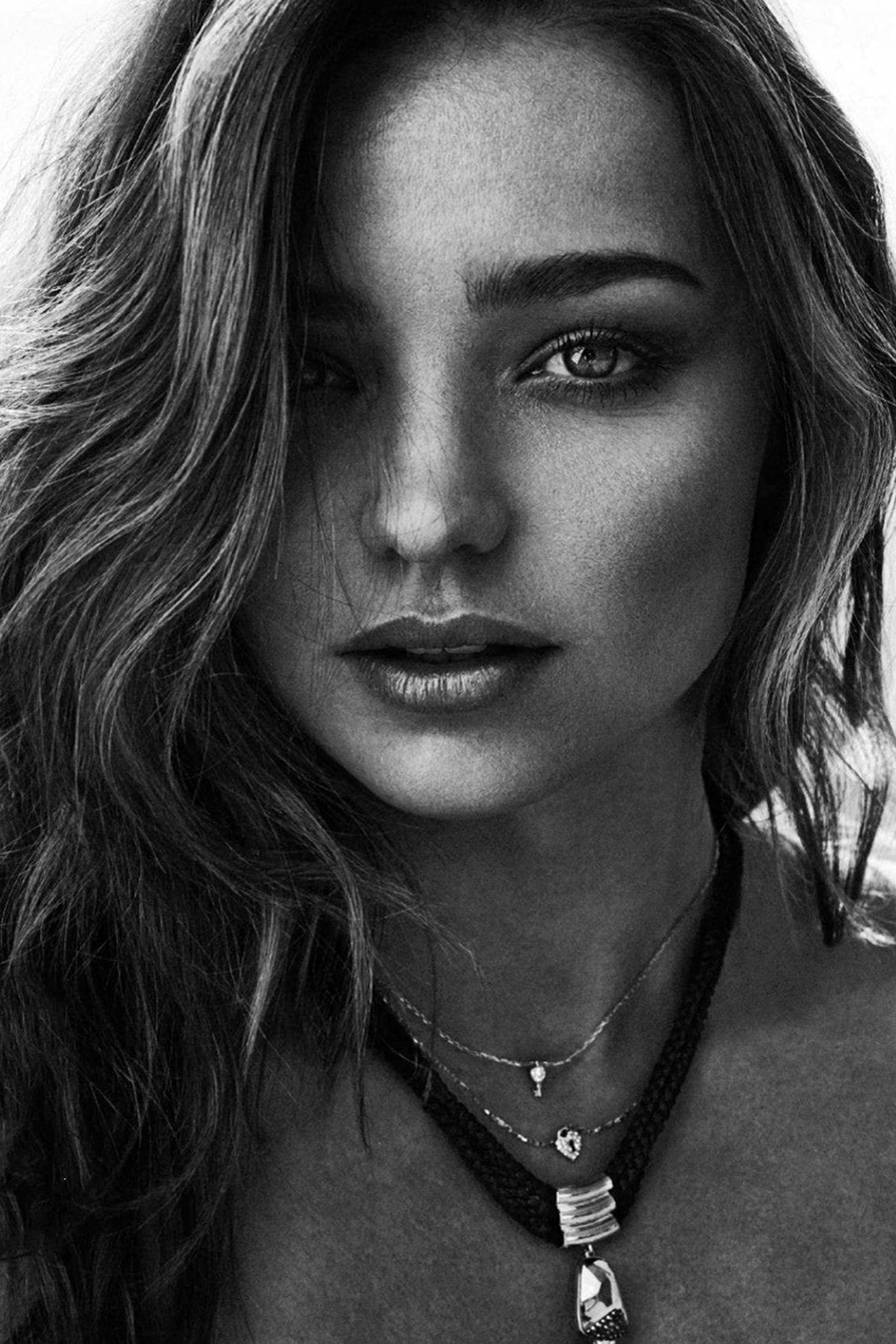 senyahearts:  Miranda Kerr for Elle Spain, May 2014 Photographed by: Xavi Gordo 