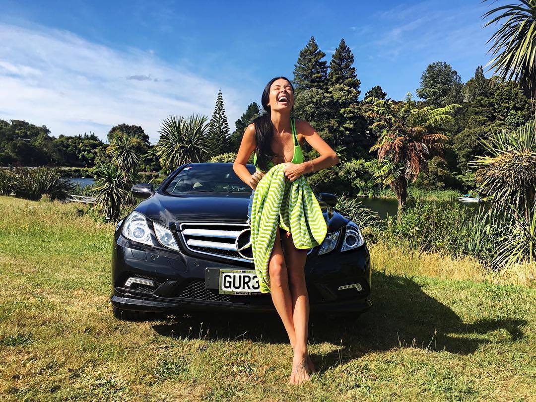 Enjoying our beautiful country ❤️ thanks for the ride 😍 @luxury_rentals_nz