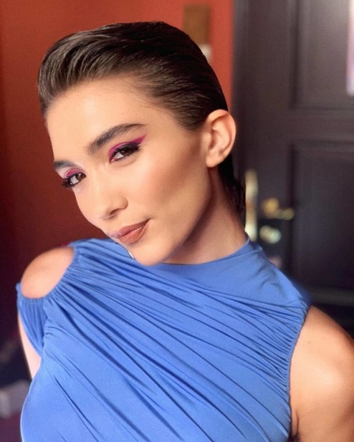 “peterluxhair: @rowanblanchard for @thierrymugler hair by me @thewallgroup styling by @ch