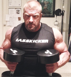 thecerebralgame:  Stephanie McMahon6 days until @WrestleMania! Think @TripleH looks ready? :))) #RAW 