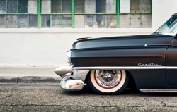 utwo:  1953 Cadillac Coupe Deville ©  Joshua 