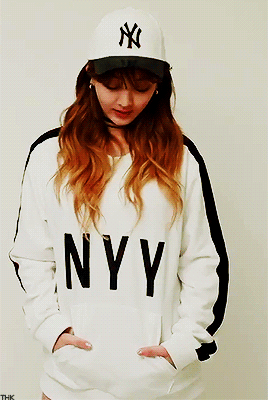 thehouseofkpop: Anonymous requested → Twice’s Jihyo Send a group and your bias and I&rsqu