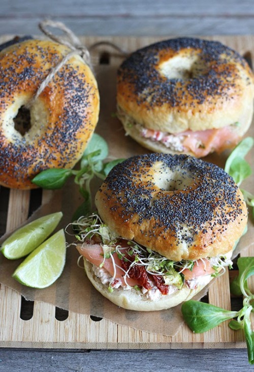 elorablue:  Bagels with smoked salmon and cream cheese with sun-dried tomatoes                 