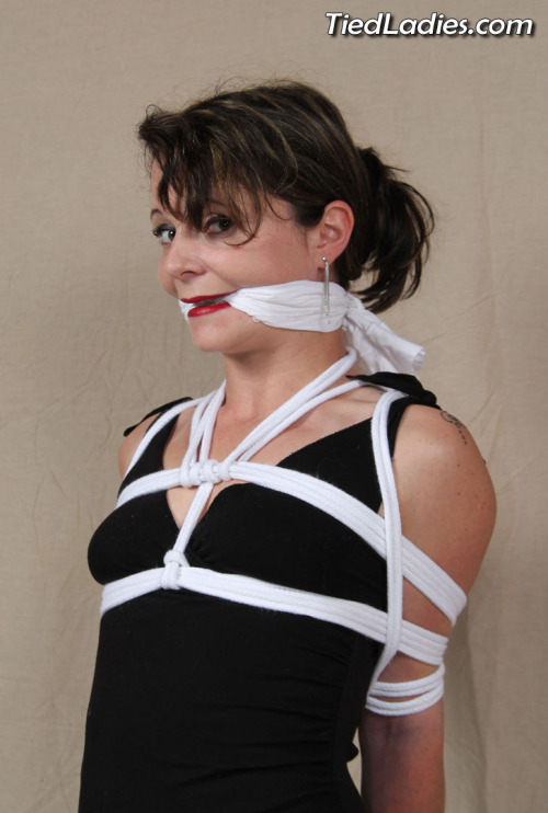  Tied Ladies 139-Gwenaelle  