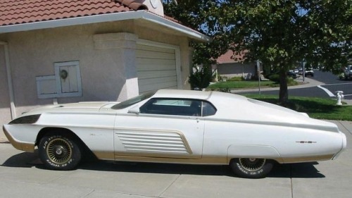 1963 Ford Thunderbird (custom)