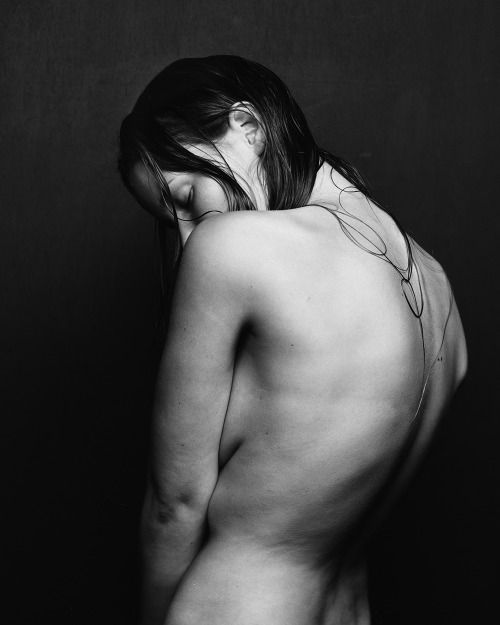 lightnessandbeauty:  (of unknown provenance)