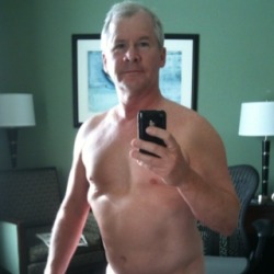 destinfriends:  Texas Silver Dad can do it all…….what a cutie !