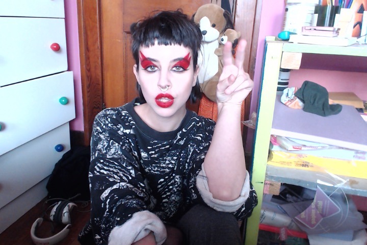 mollysoda:  going to ikea looking like an extra from the fabulous stains LOL