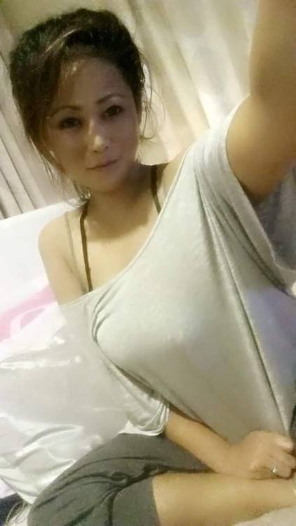 mohdhaffez:  artakus2347:  Tina 1  Wow 3