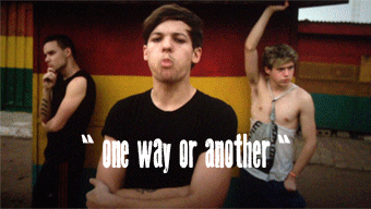 larrybraverywontstop:  this is my favorite gif featuring Niall 
