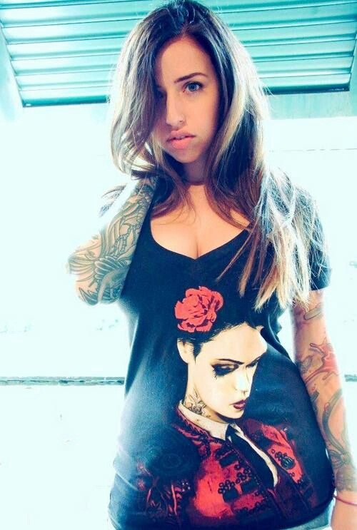 ilovetattoogirls